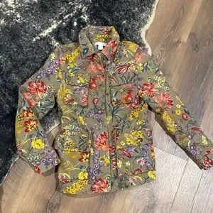 H&M || Khaki Olive Green Floral Print Utility Jacket